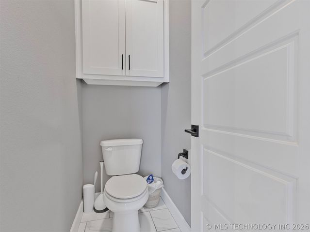 528 E 126th Street S, Jenks, OK 74037
