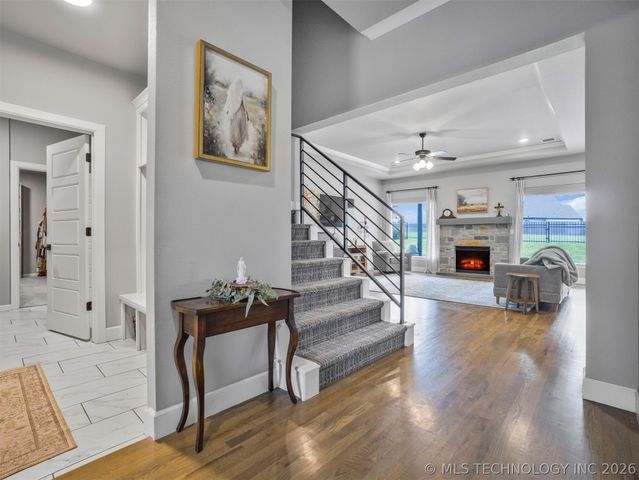 528 E 126th Street S, Jenks, OK 74037