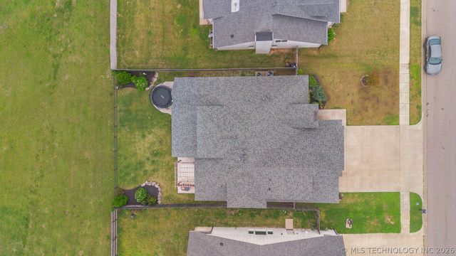 528 E 126th Street S, Jenks, OK 74037