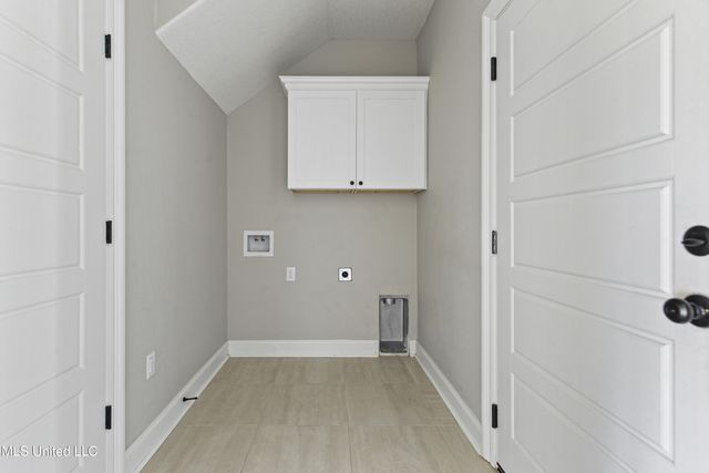 10667 Wren Grove, Gulfport, MS 39503