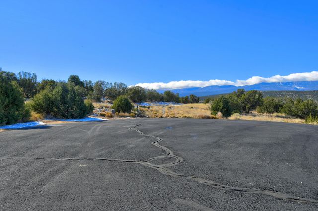 57 Cottonwood Trail, Sandia Park, NM 87047