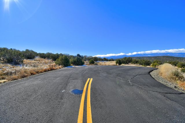 57 Cottonwood Trail, Sandia Park, NM 87047