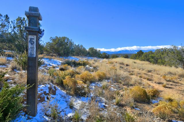 57 Cottonwood Trail, Sandia Park, NM 87047