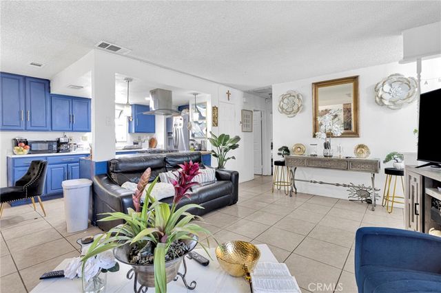 12669 Cypress Ave, Victorville, CA 92395