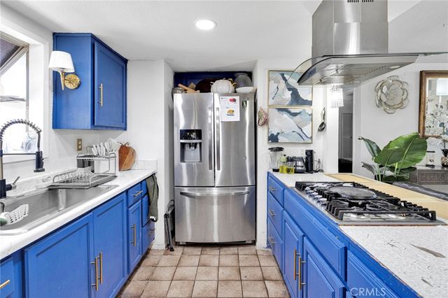 12669 Cypress Ave, Victorville, CA 92395
