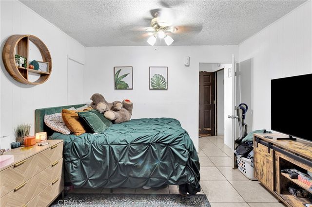 12669 Cypress Ave, Victorville, CA 92395