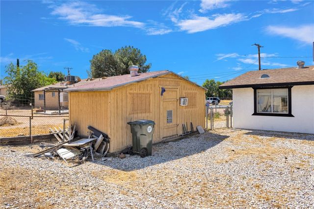 12669 Cypress Ave, Victorville, CA 92395