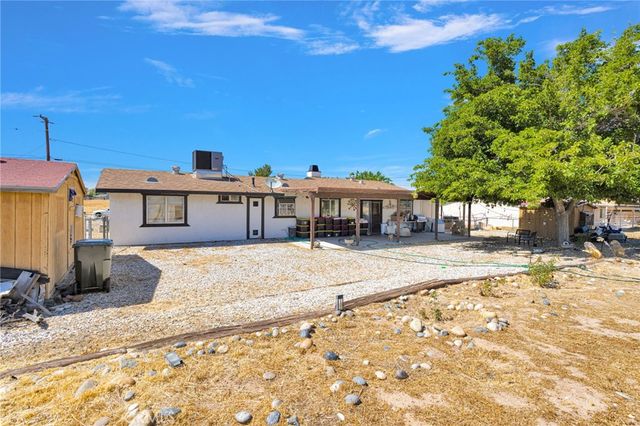 12669 Cypress Ave, Victorville, CA 92395