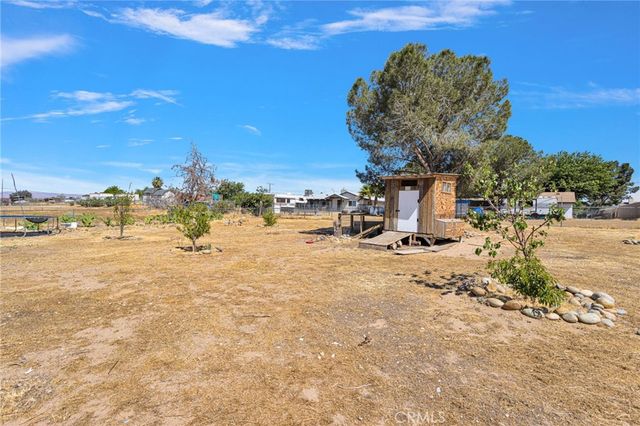 12669 Cypress Ave, Victorville, CA 92395