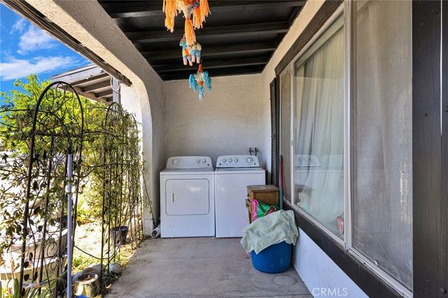 12669 Cypress Ave, Victorville, CA 92395