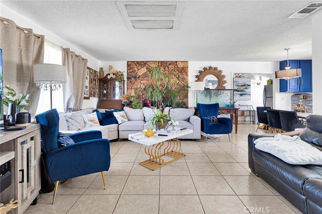 12669 Cypress Ave, Victorville, CA 92395