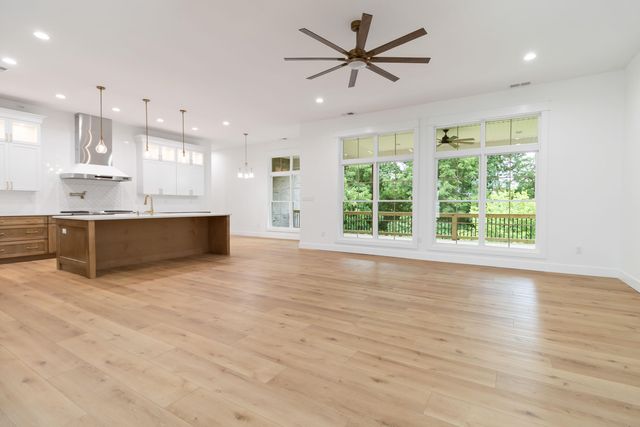 370 Splendor View Drive, Somerset, KY 42503