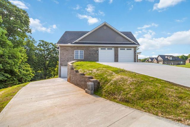 370 Splendor View Drive, Somerset, KY 42503