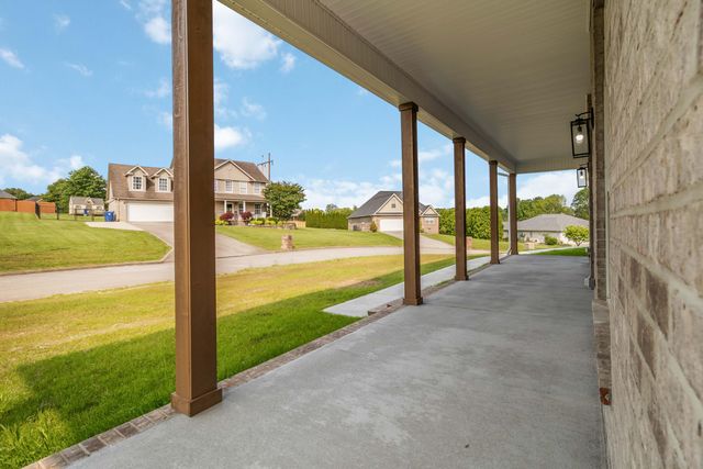 370 Splendor View Drive, Somerset, KY 42503