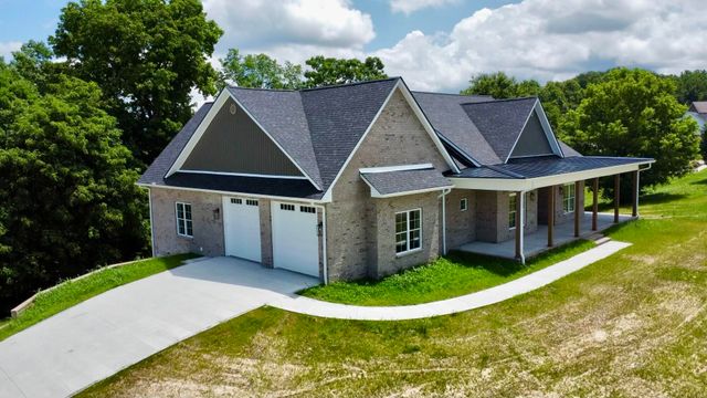 370 Splendor View Drive, Somerset, KY 42503