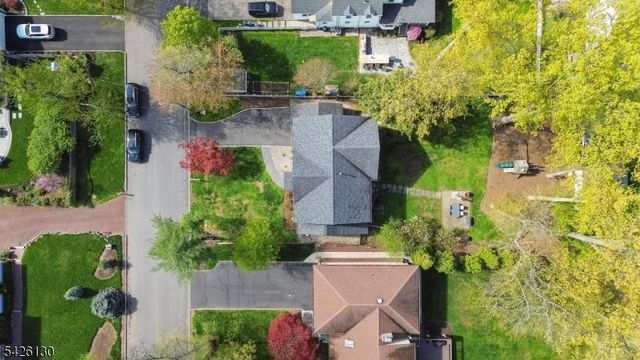 5 Highland Blvd, West Orange Twp., NJ 07052