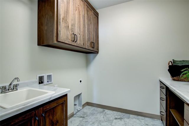 1934 Willow Creek Parkway, Chippewa Falls, WI 54729
