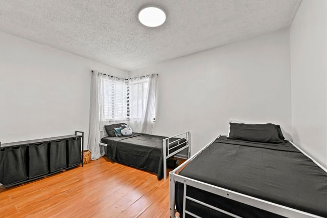 141 Par Drive, Royal Palm Beach, FL 33411