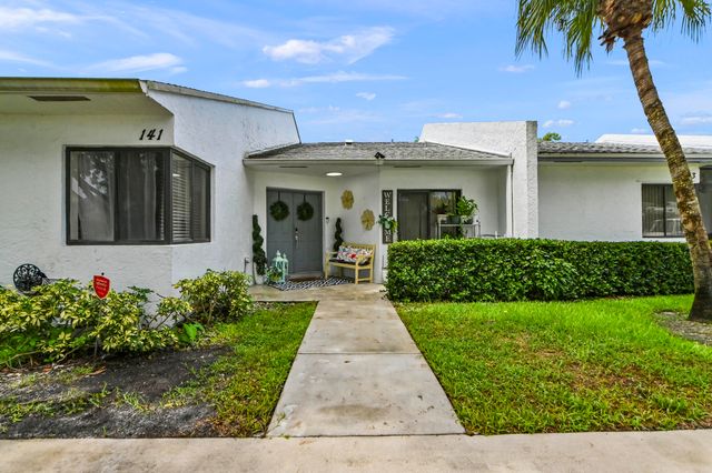 141 Par Drive, Royal Palm Beach, FL 33411