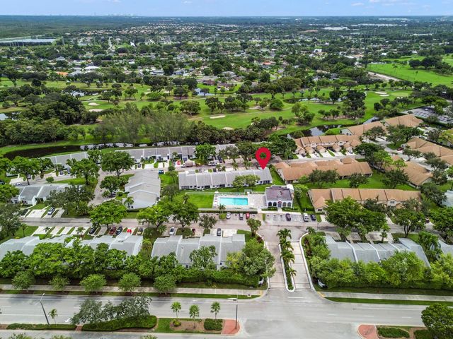 141 Par Drive, Royal Palm Beach, FL 33411