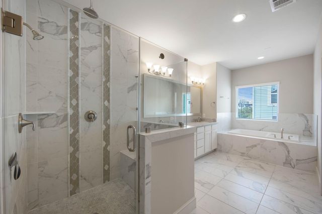 953 W 24th Street, Houston, TX 77008