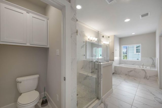 953 W 24th Street, Houston, TX 77008