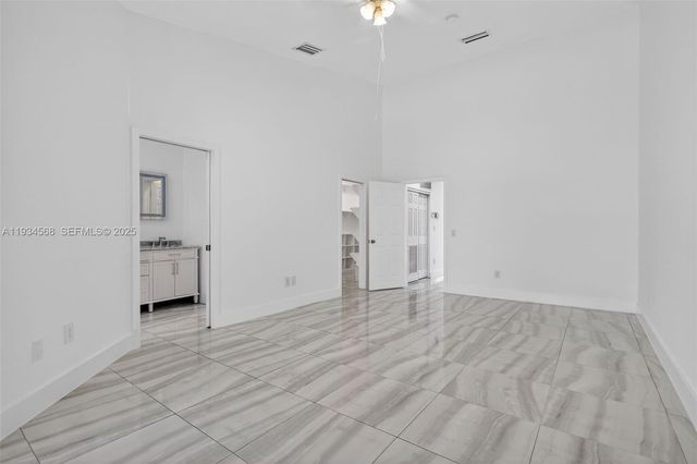 21399 Marina Cove Cir 14, Aventura, FL 33180