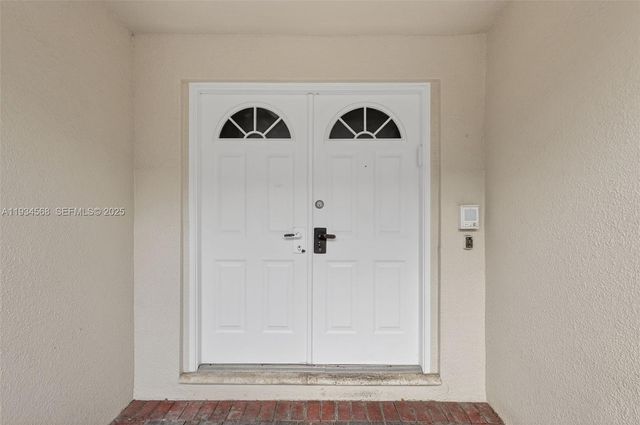 21399 Marina Cove Cir 14, Aventura, FL 33180