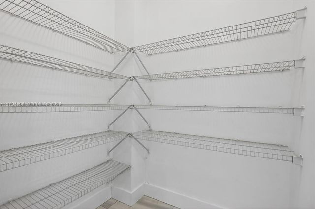 21399 Marina Cove Cir 14, Aventura, FL 33180