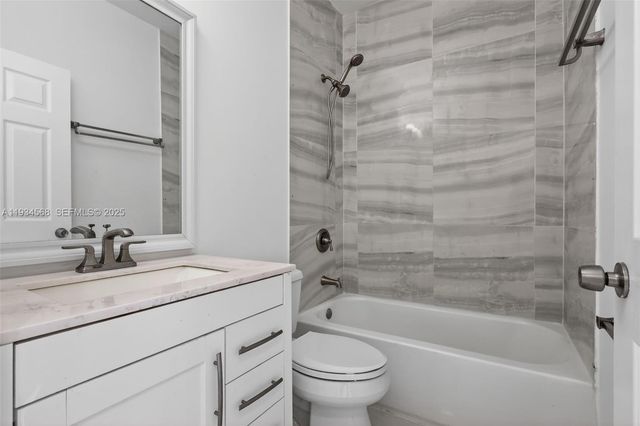 21399 Marina Cove Cir 14, Aventura, FL 33180