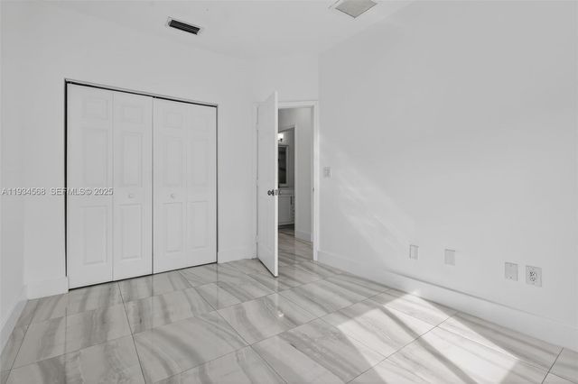 21399 Marina Cove Cir 14, Aventura, FL 33180