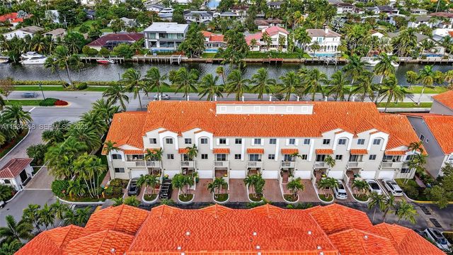 21399 Marina Cove Cir 14, Aventura, FL 33180