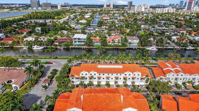 21399 Marina Cove Cir 14, Aventura, FL 33180