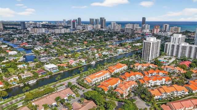 21399 Marina Cove Cir 14, Aventura, FL 33180