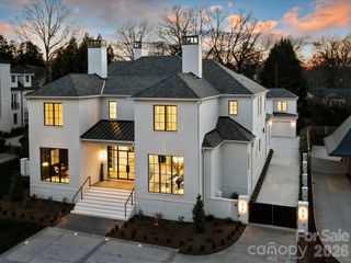 1436 Queens Road W, Charlotte, NC 28207