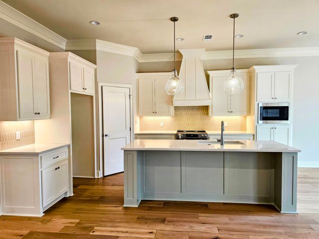 35 Pacifica Circle, Hot Springs Village, AR 71909