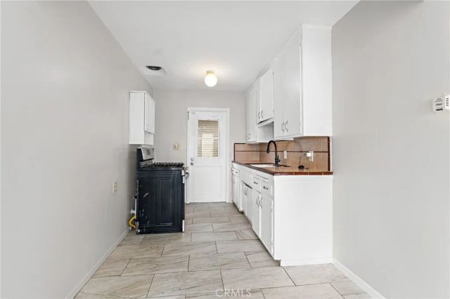 505 N 8th Avenue, Upland, CA 91786