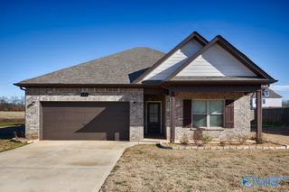 131 Flintlock Way, New Market, AL 35761
