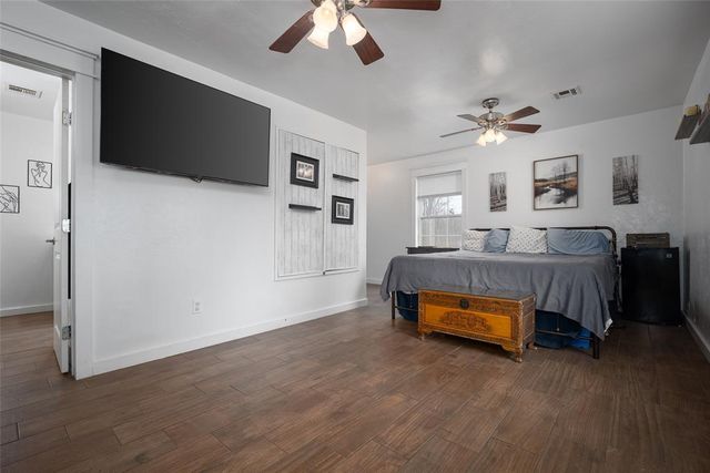 511 N 2nd Street, Noble, OK 73068