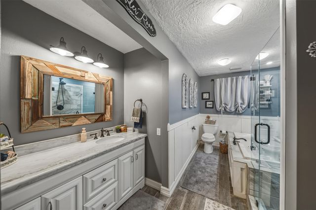 19989 Meadow Bend Road, Waller, TX 77484