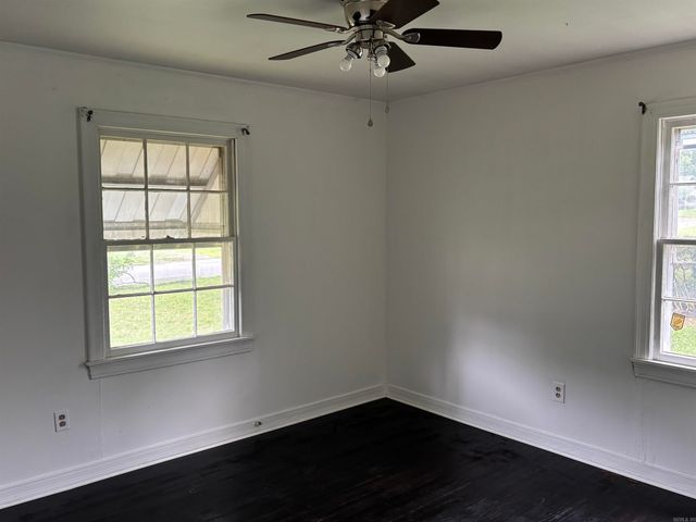 100 Lucy Street, Searcy, AR 72143