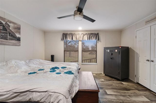 11922 Long Trussel Road, Bryan, TX 77808