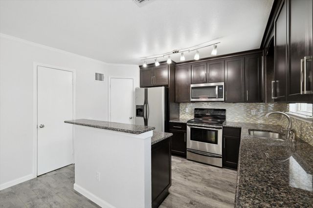 323 Stephanie Street, Wylie, TX 75098