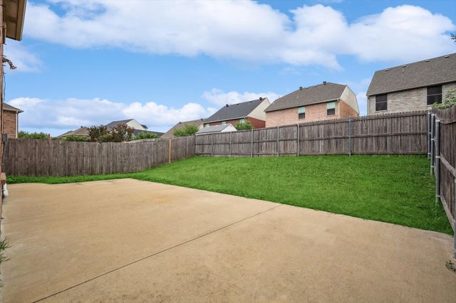 323 Stephanie Street, Wylie, TX 75098