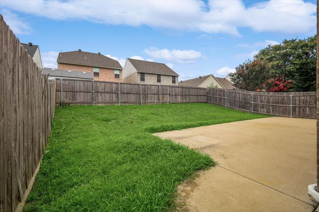 323 Stephanie Street, Wylie, TX 75098