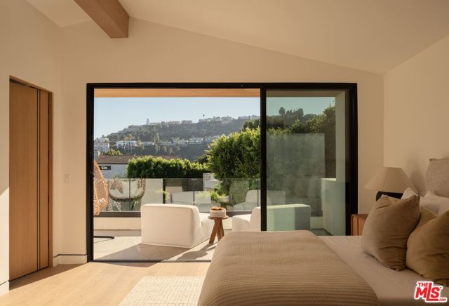 2608 Zorada Drive, Los Angeles, CA 90046