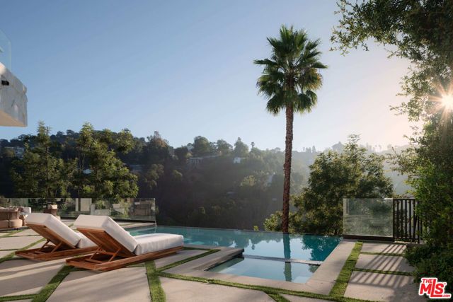 2608 Zorada Drive, Los Angeles, CA 90046