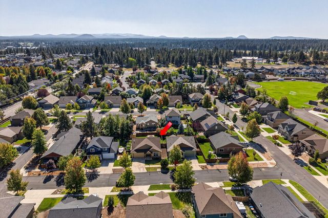 20575 Scarlet Sage Way, Bend, OR 97702