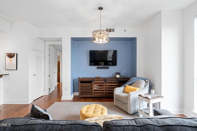 618 N Boylan Avenue 812, Raleigh, NC 27603