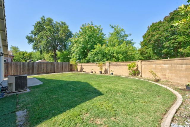 8458 Newby Way, Elk Grove, CA 95624